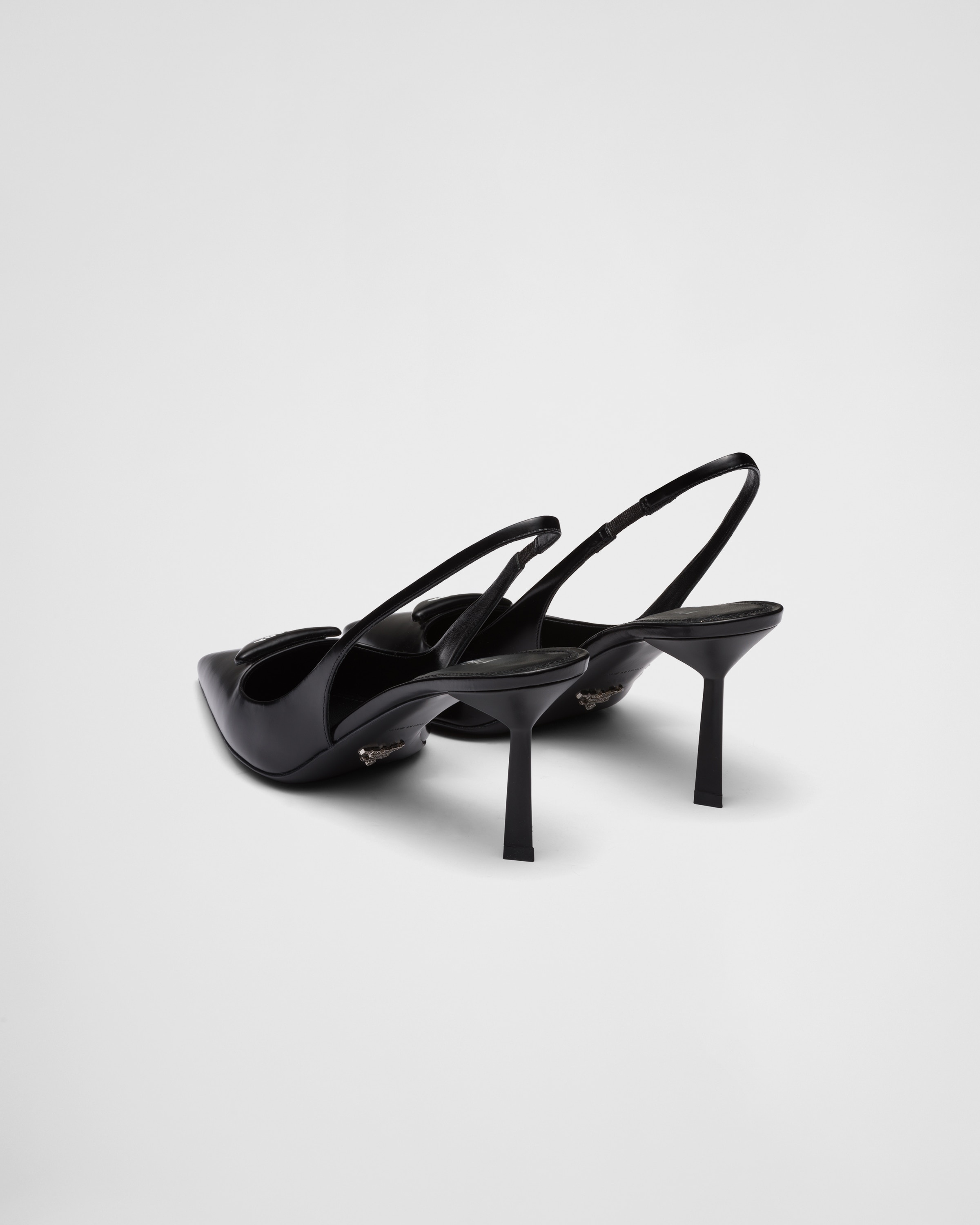Brushed leather slingback pumps - 5