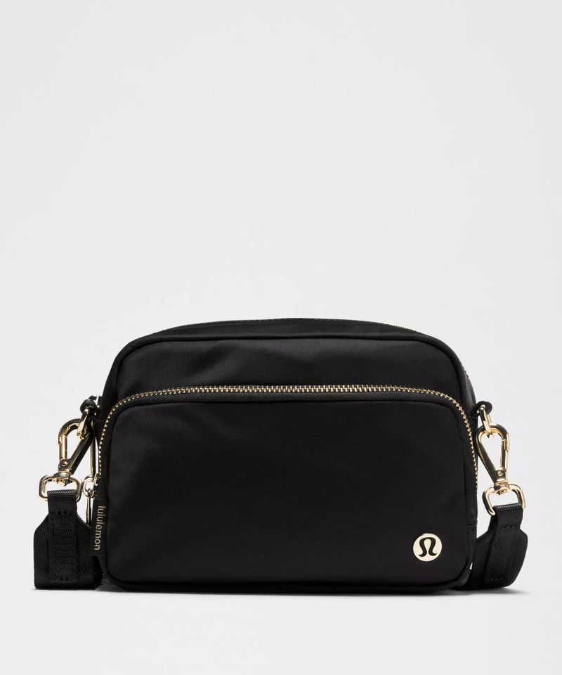 Everywhere Crossbody Bag 2L *Metal Hardware 1