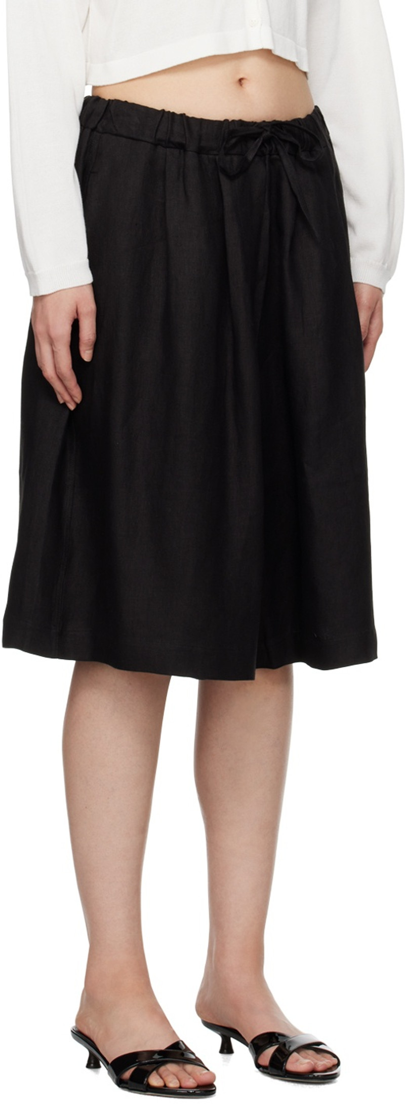 CORDERA Black Maxi Shorts outlook