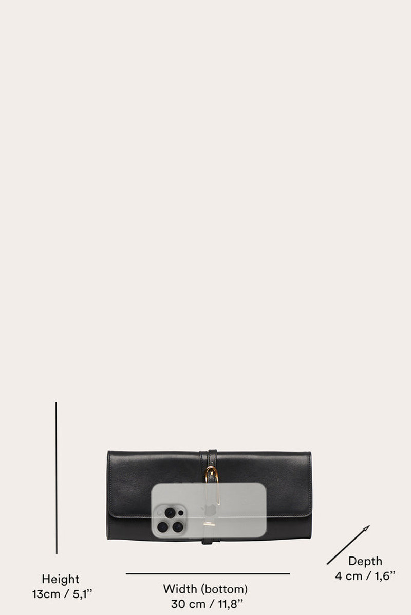 BELTED CLUTCH BLACK EEL 4