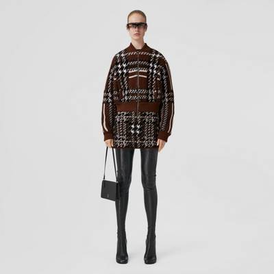 Burberry Houndstooth Wool Blend Jacquard Mini Skirt outlook
