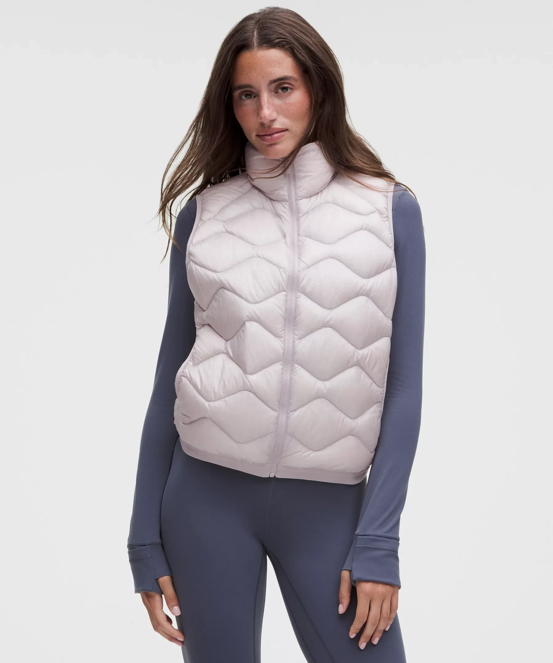 Women's Featherweight 900-Down-Fill Quilted Vest - 1