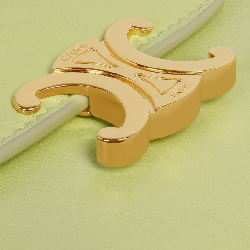 Triomphe Small Flap Wallet in Shiny calfskin 5