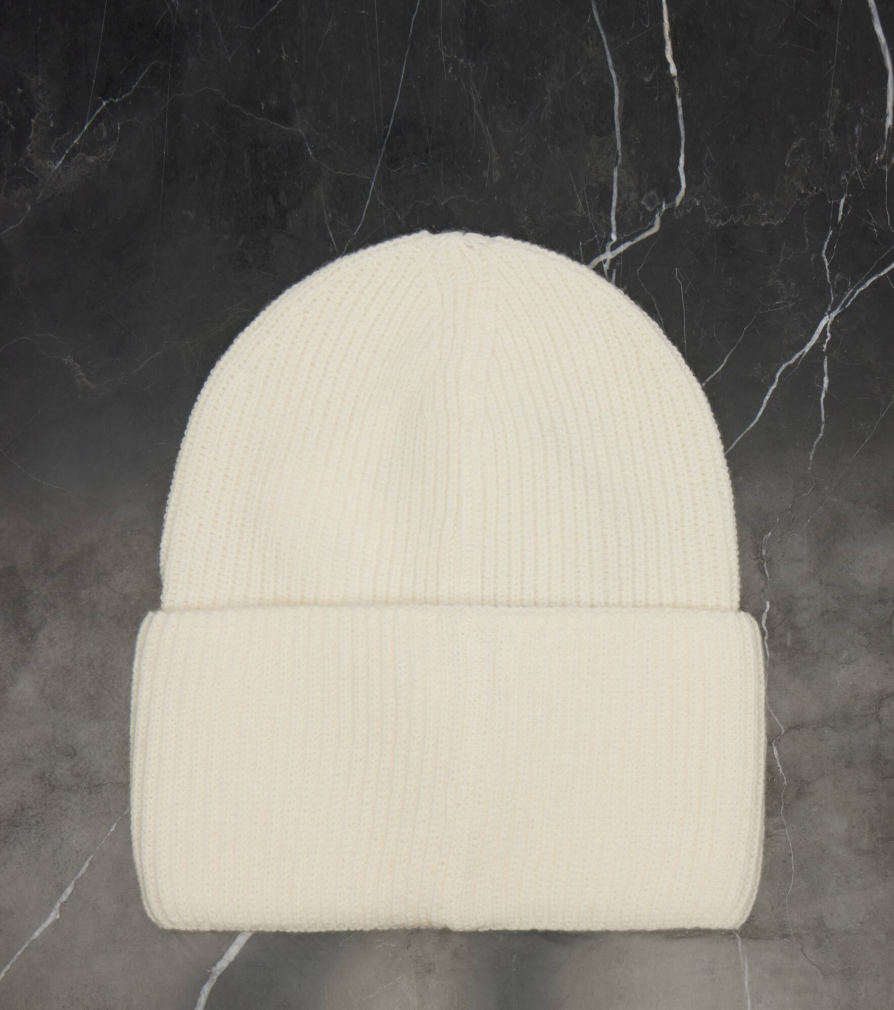 Ribbed-knit virgin wool beanie - 4