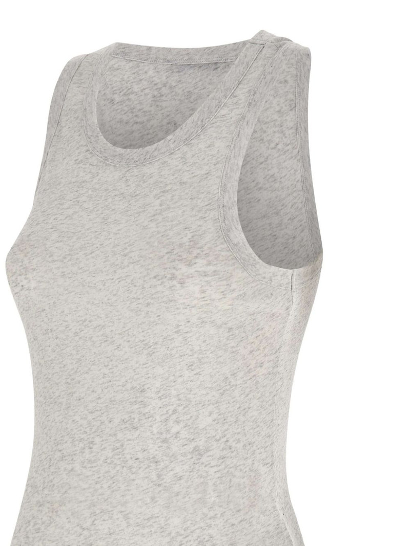 crew neck sleeveless top 6
