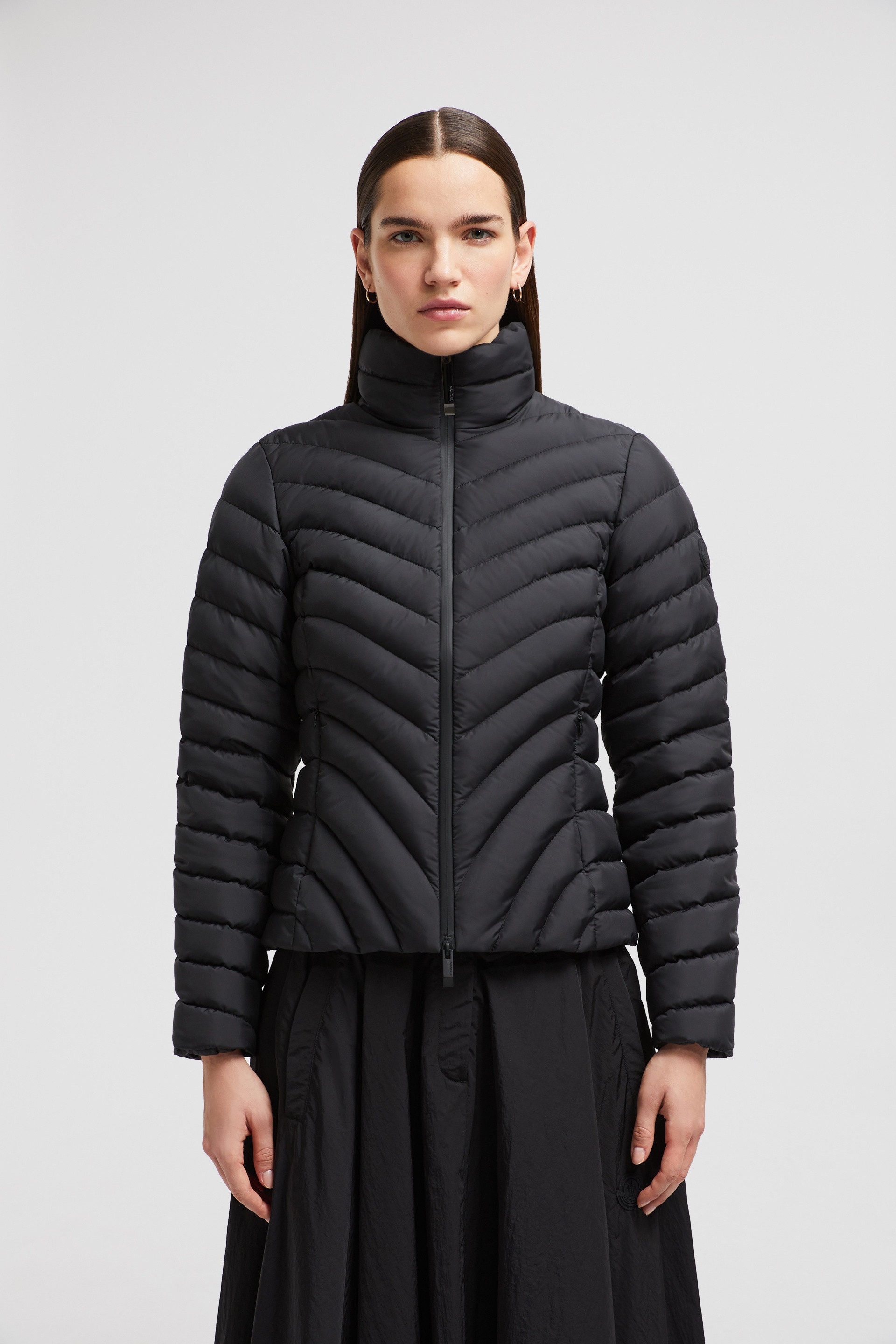 Grange Diagonal-Quilted Short Down Jacket - 3
