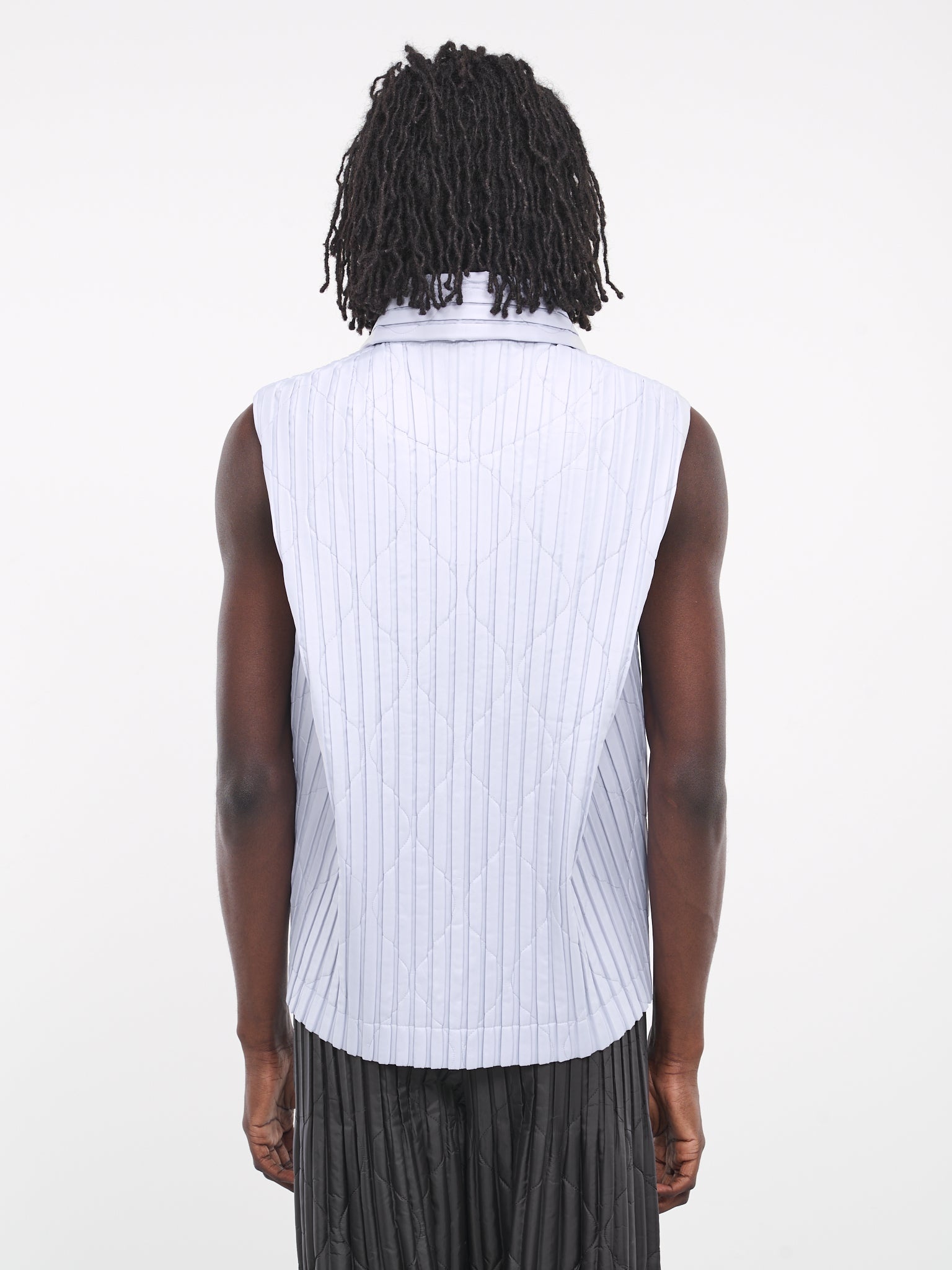 Padded Pleats Vest - 3