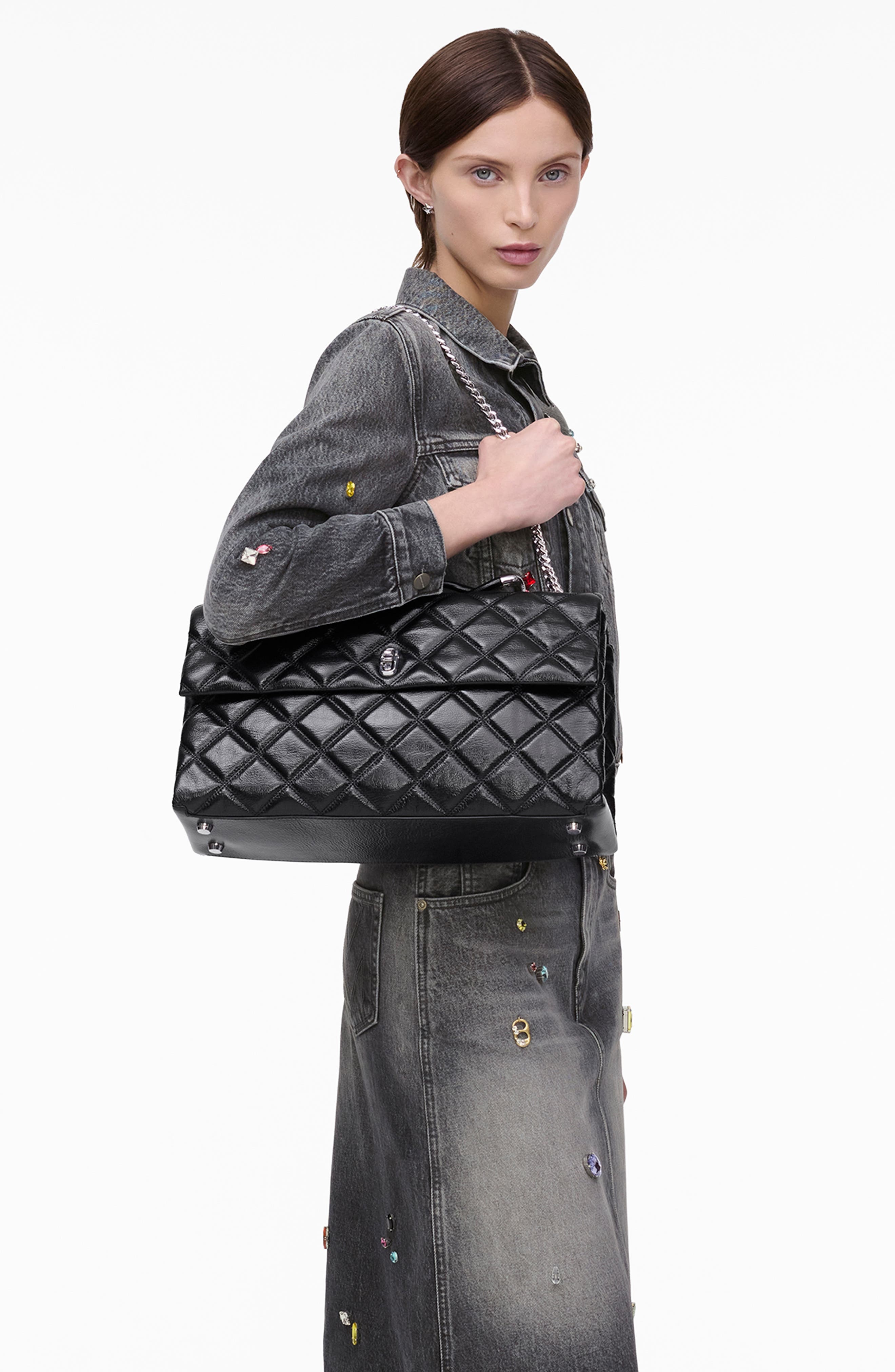 Marc Jacobs The XL Dual Chain Diamond Quilted Convertible Leather Shoulder Bag in Black at Nordstrom - 4