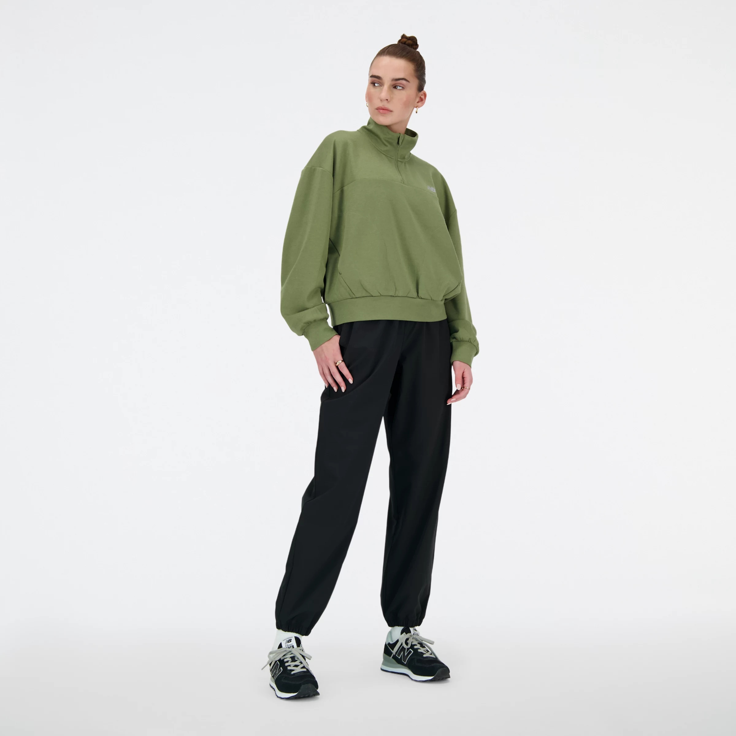 Athletics Stretch Woven Jogger - 2