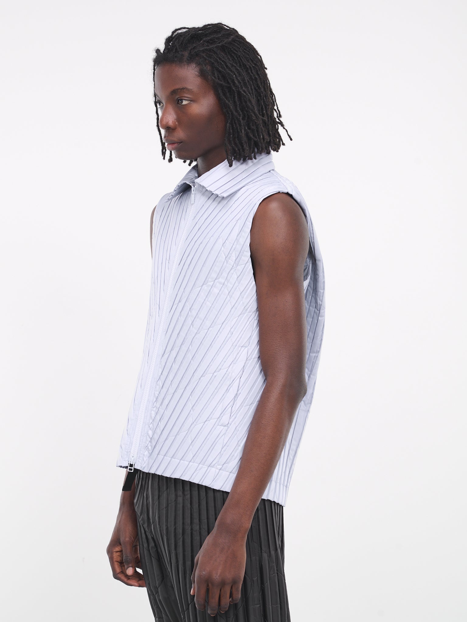 Padded Pleats Vest - 2