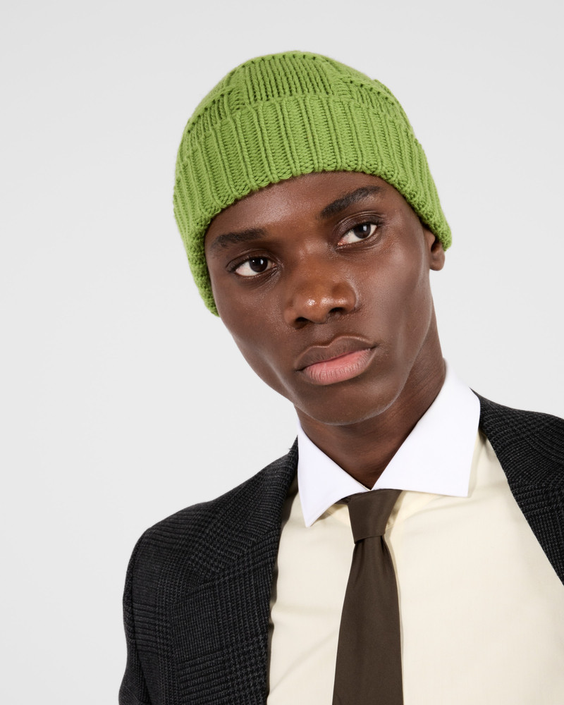 Prada Cashmere beanie outlook