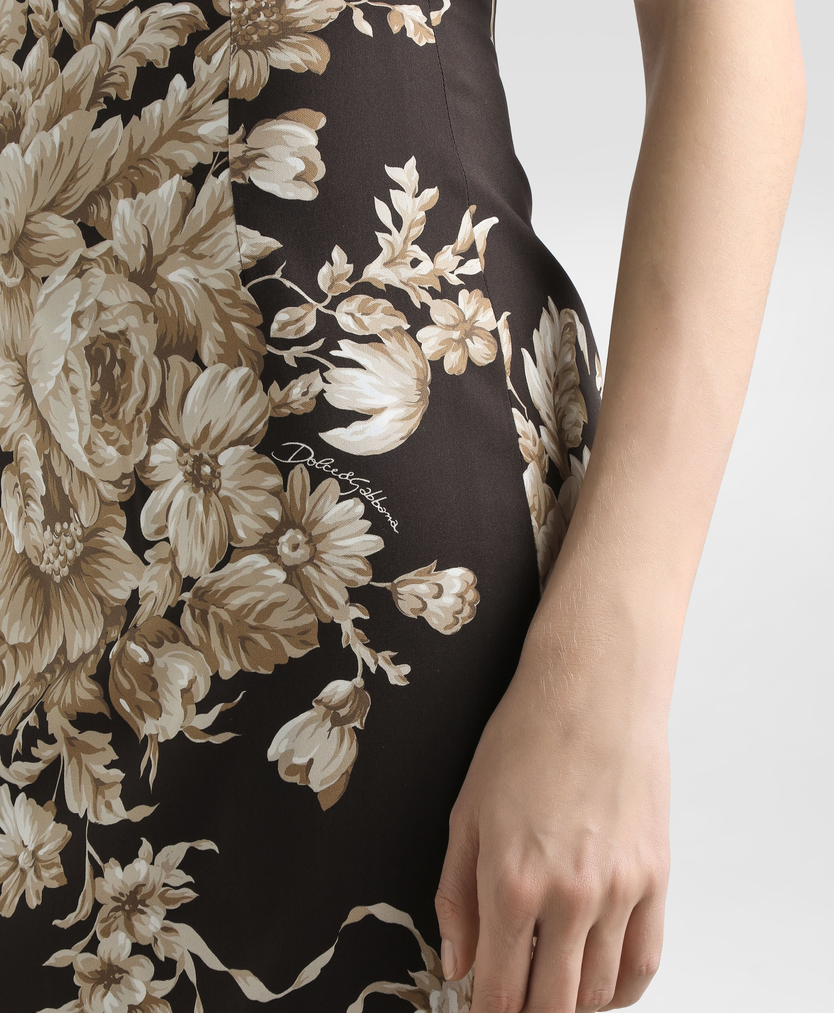 Rose-print charmeuse dress - 6
