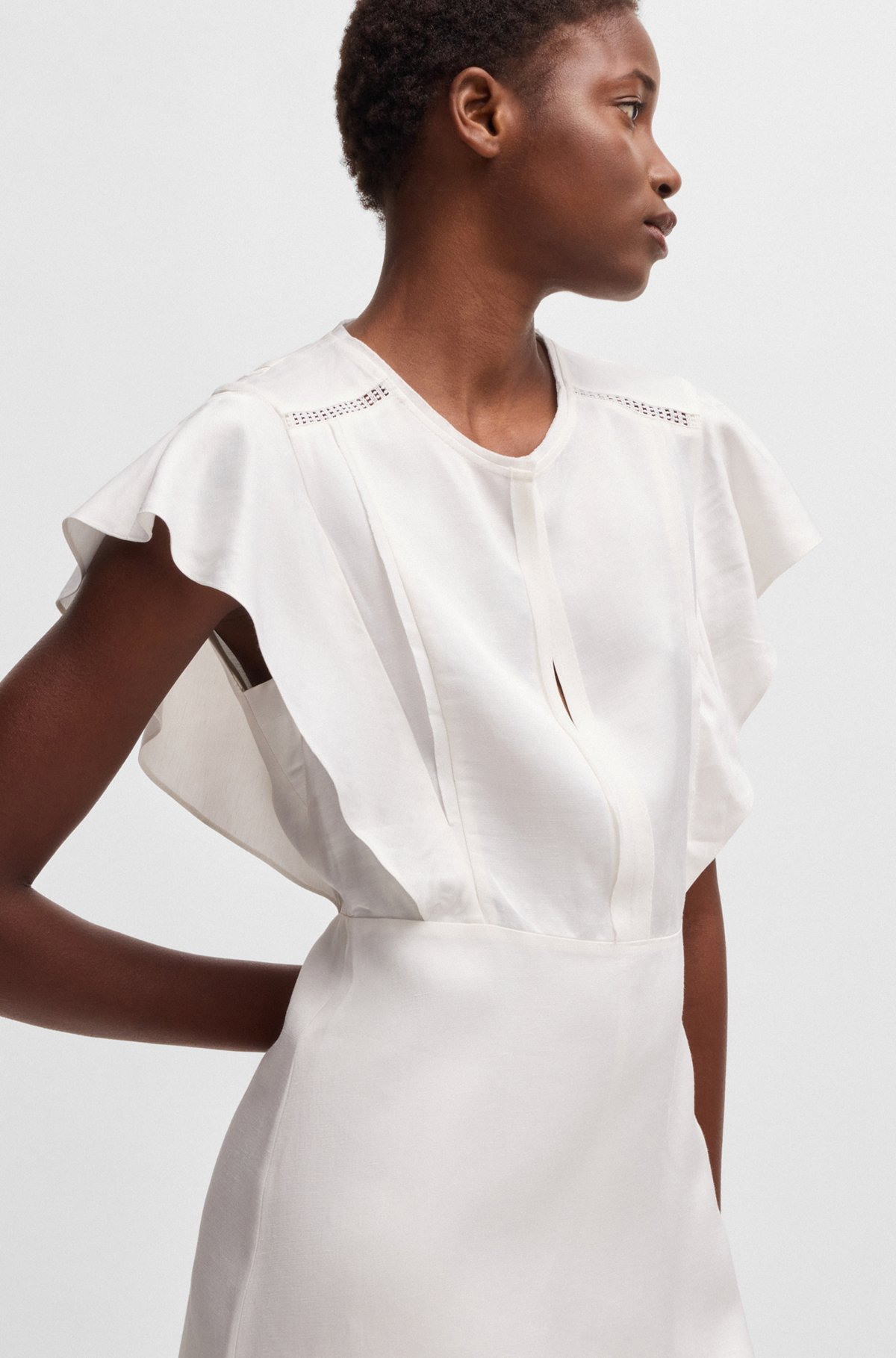 KEYHOLE-NECKLINE DRESS WITH FRILLED SLEEVES - 6