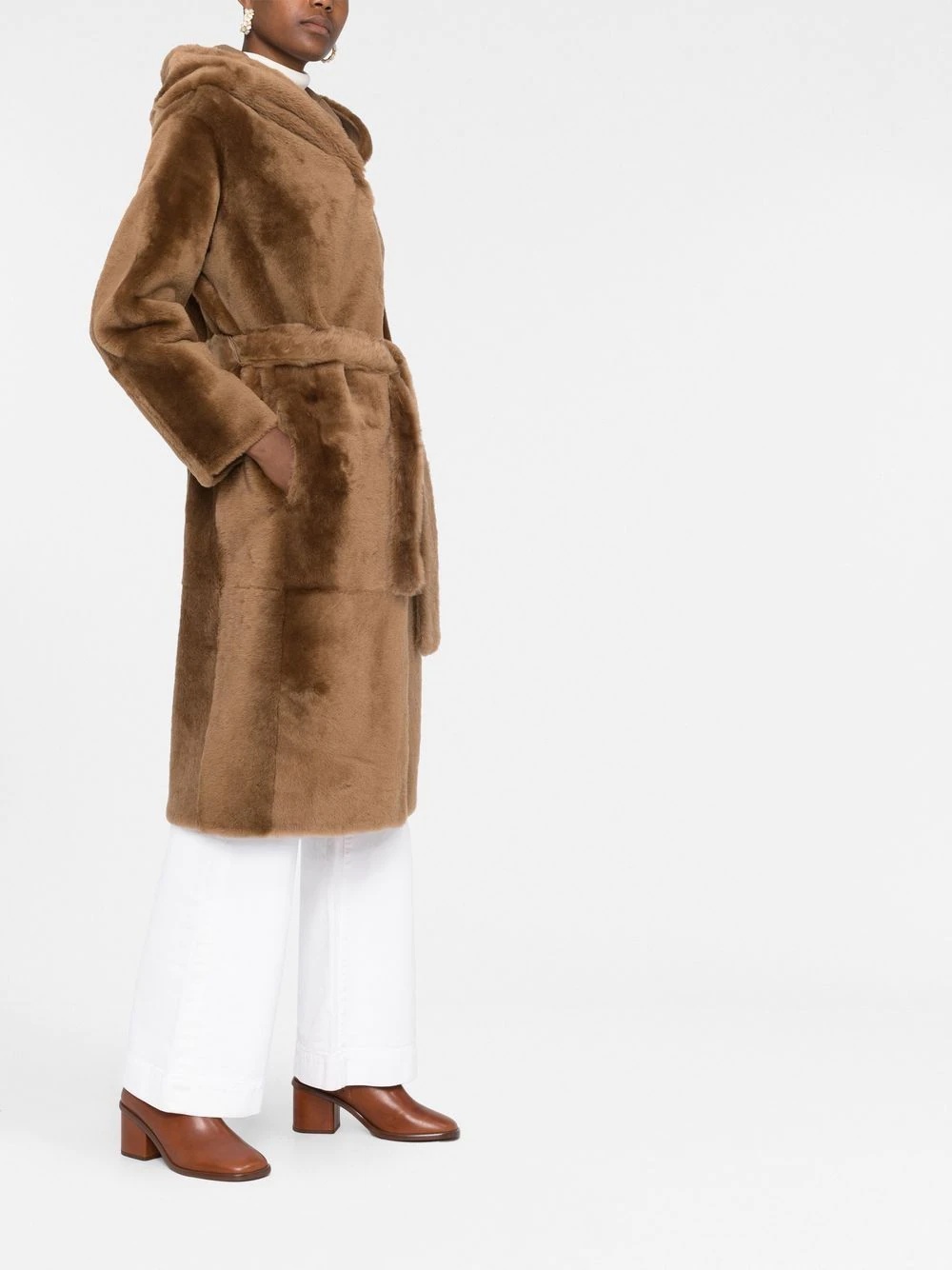 tied-waist fur coat - 6