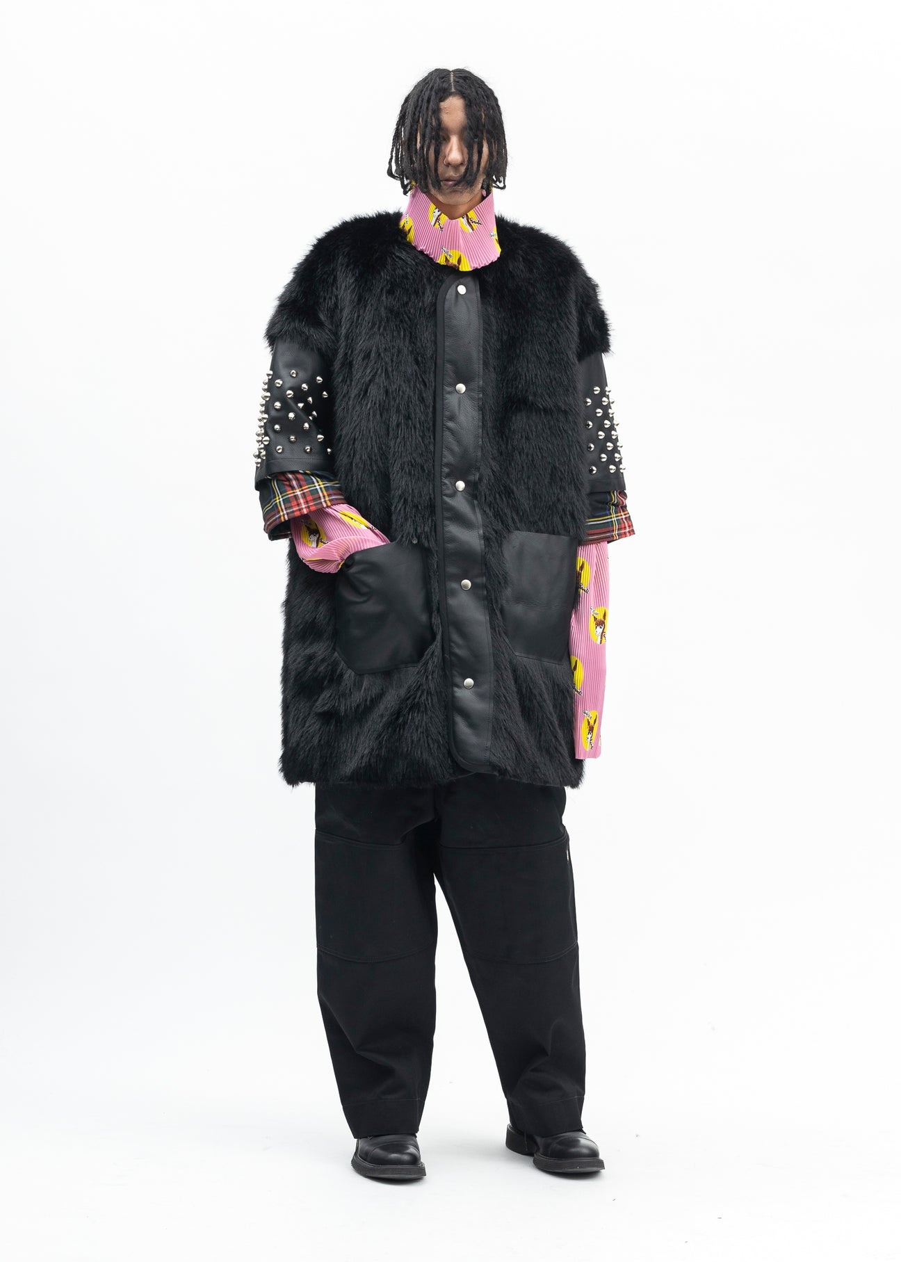 BLACK FAUX-FUR STUDS COAT - 5