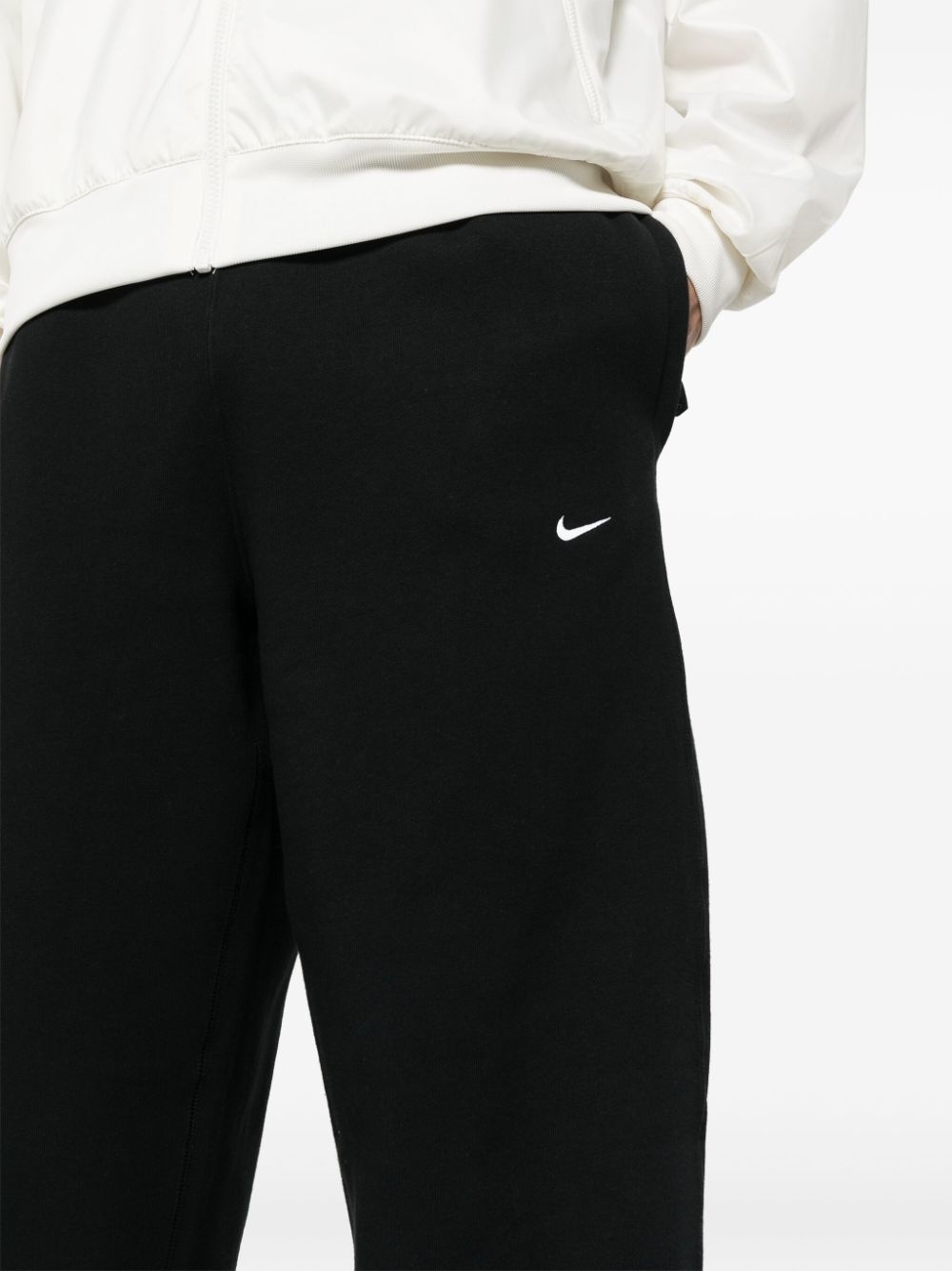 Solo Swoosh wide-leg track pants - 5