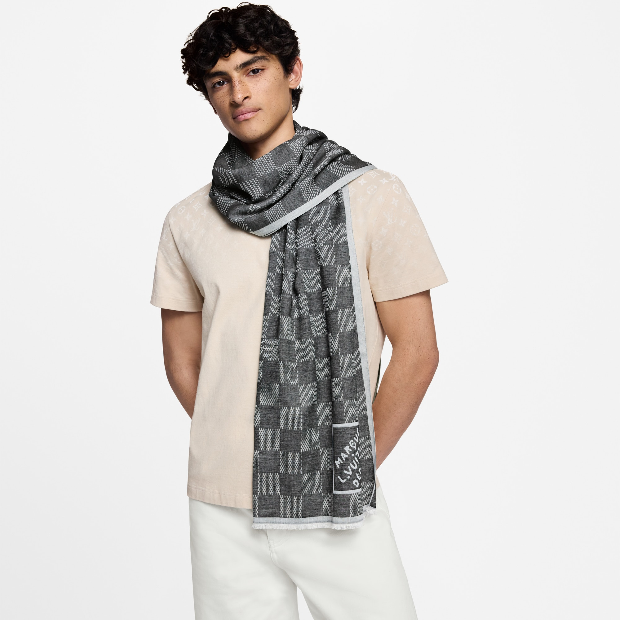 Damier Heritage Stole - 4