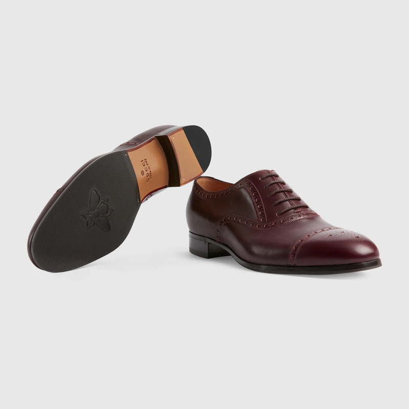 Men's shoe with brogue details 5