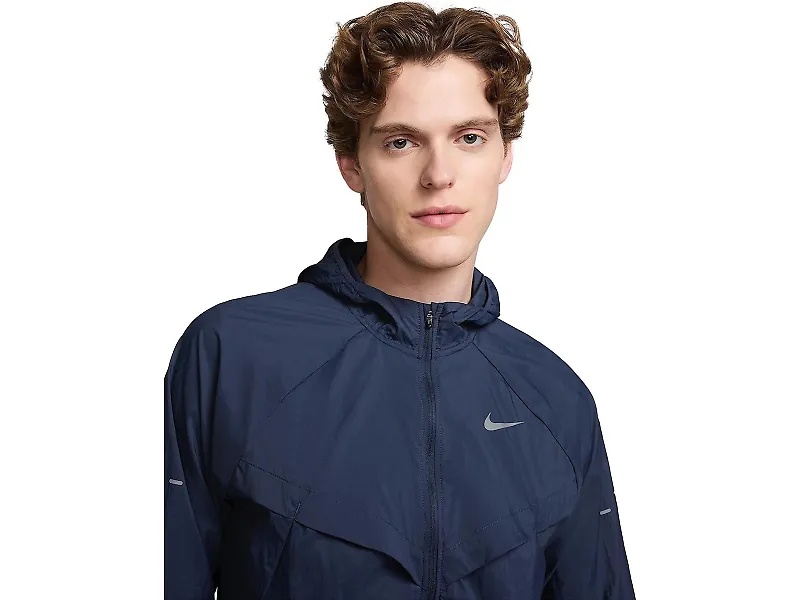 Nike Stride Repel UV Running Jacket - 3