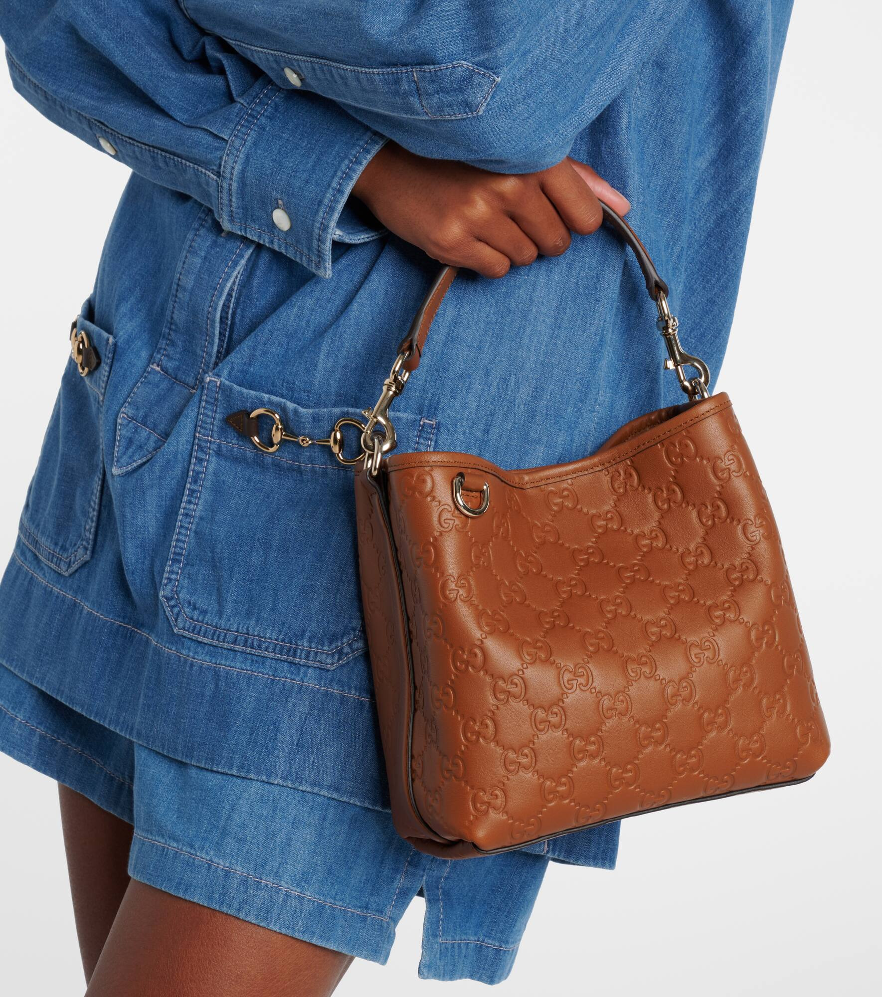 GG Emblem Small leather bucket bag - 2