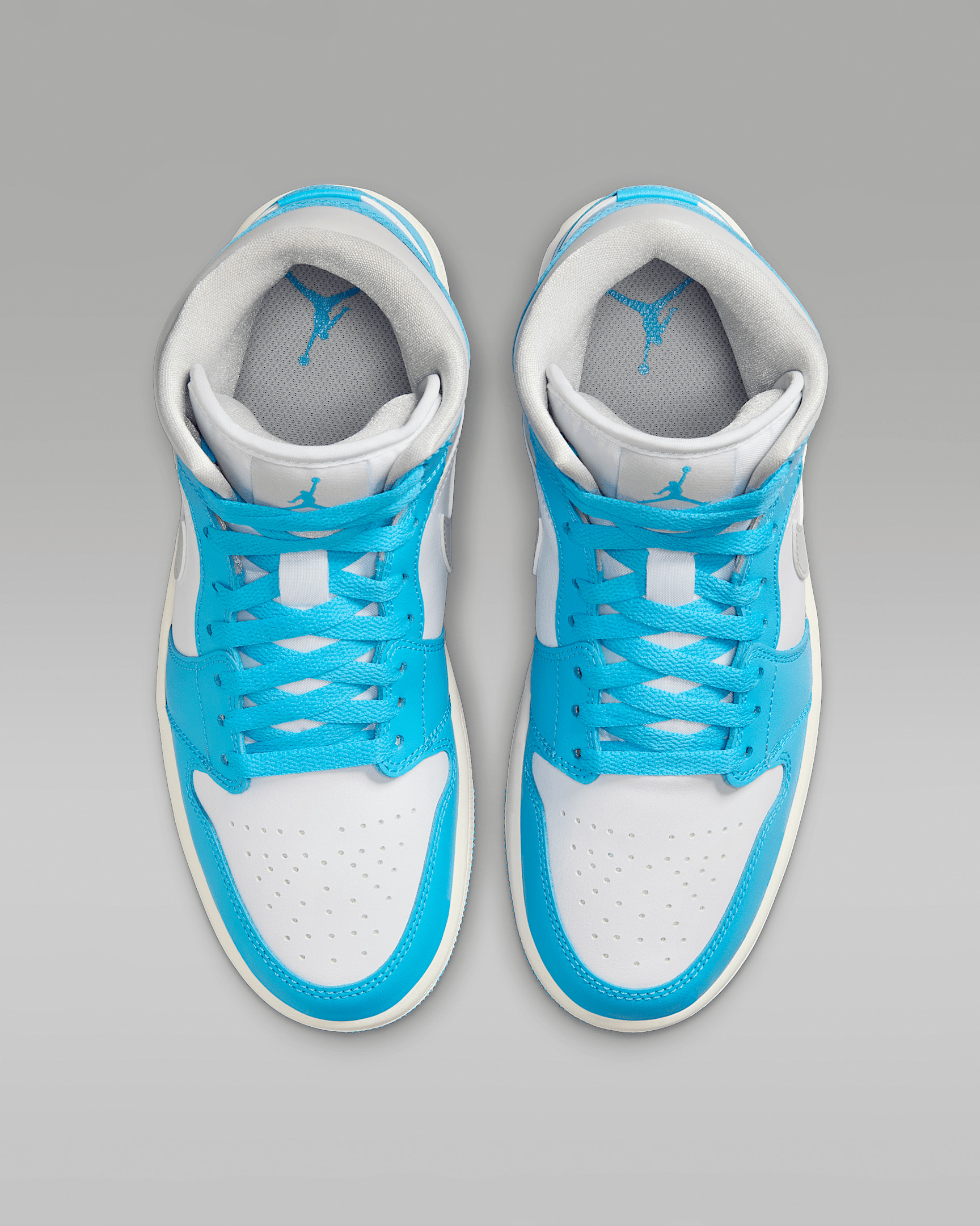 Air Jordan 1 Mid Women's Shoes - 4