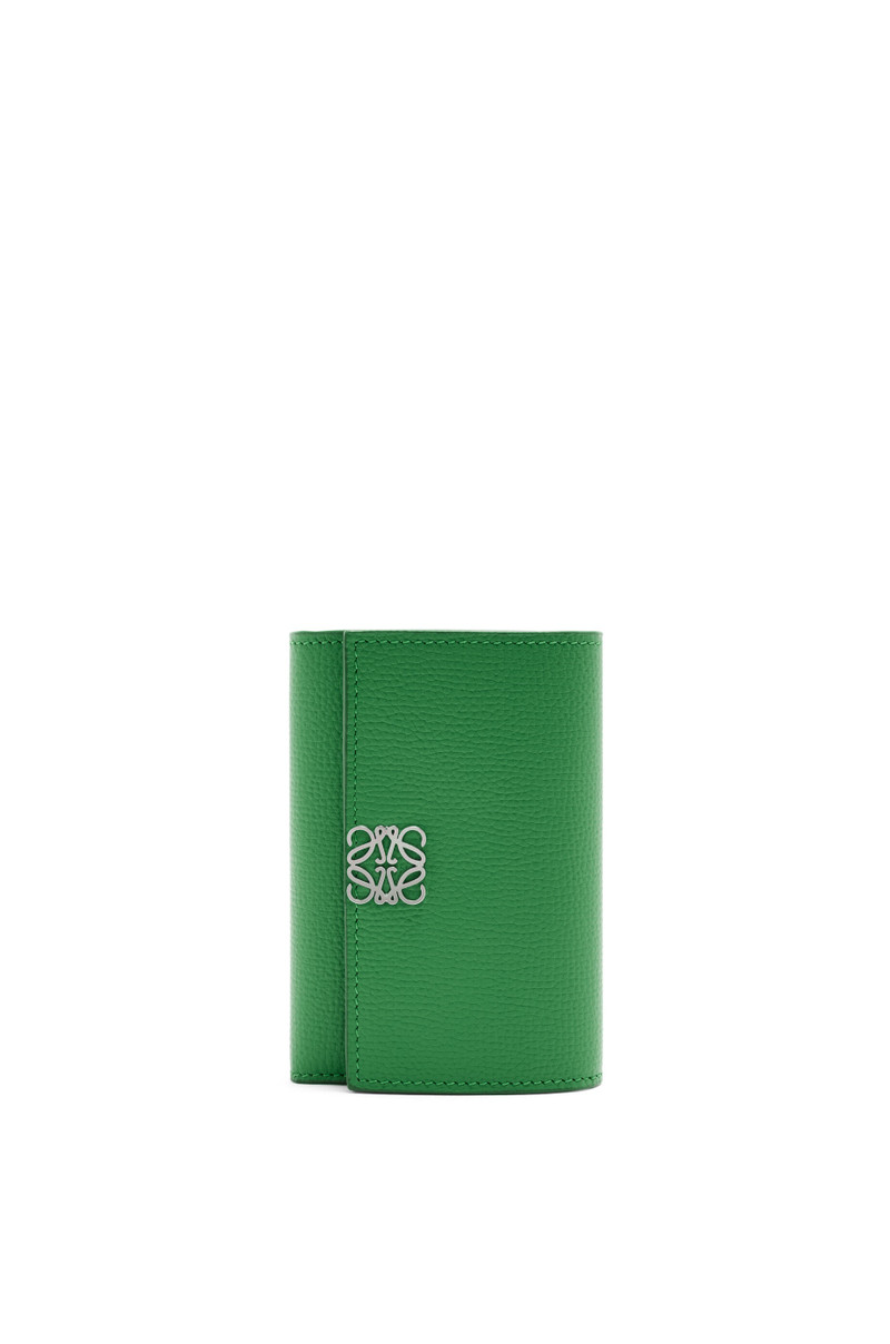 Anagram small vertical wallet in pebble grained calfskin 1