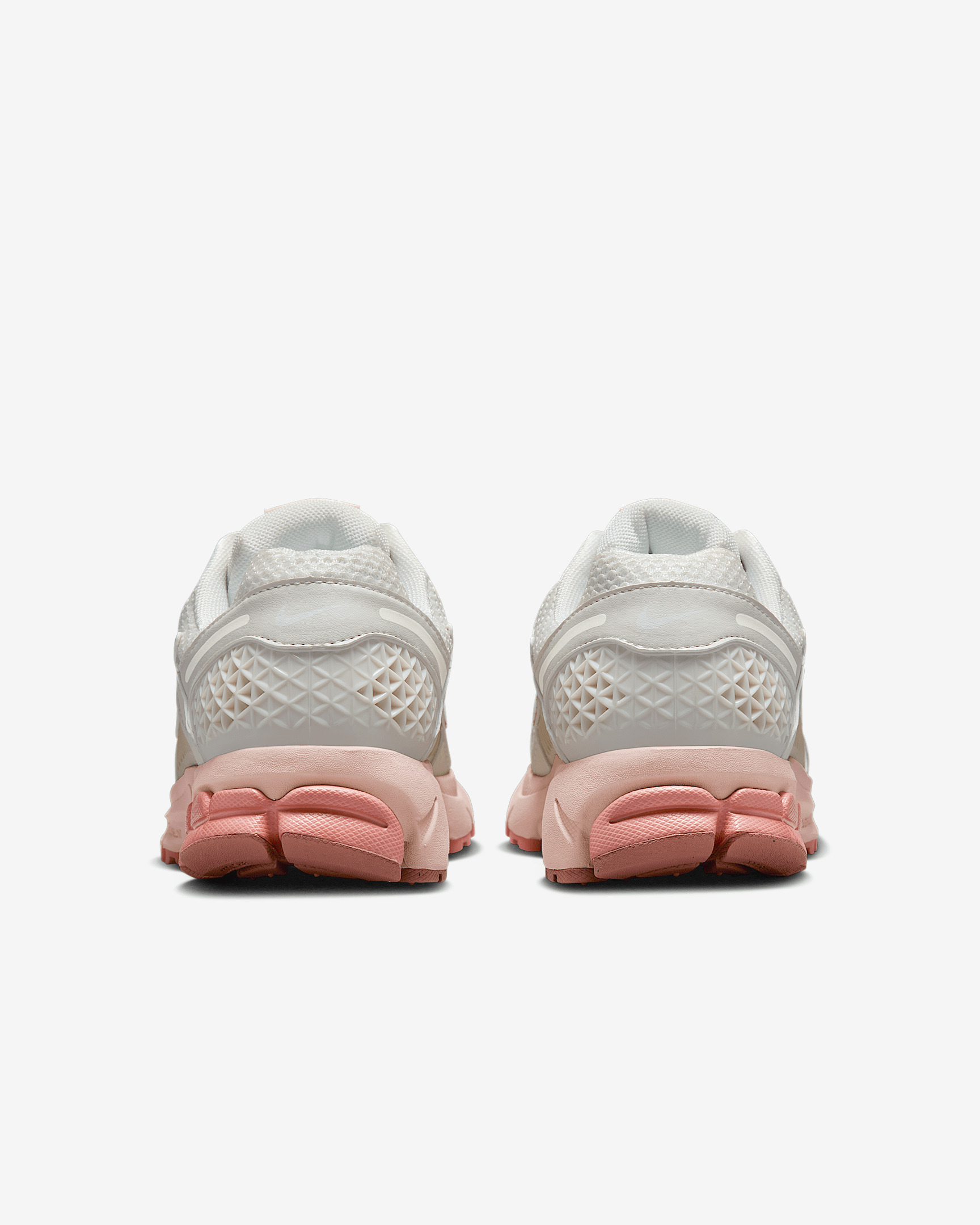 Nike Zoom Vomero 5 Women's Shoes - 6