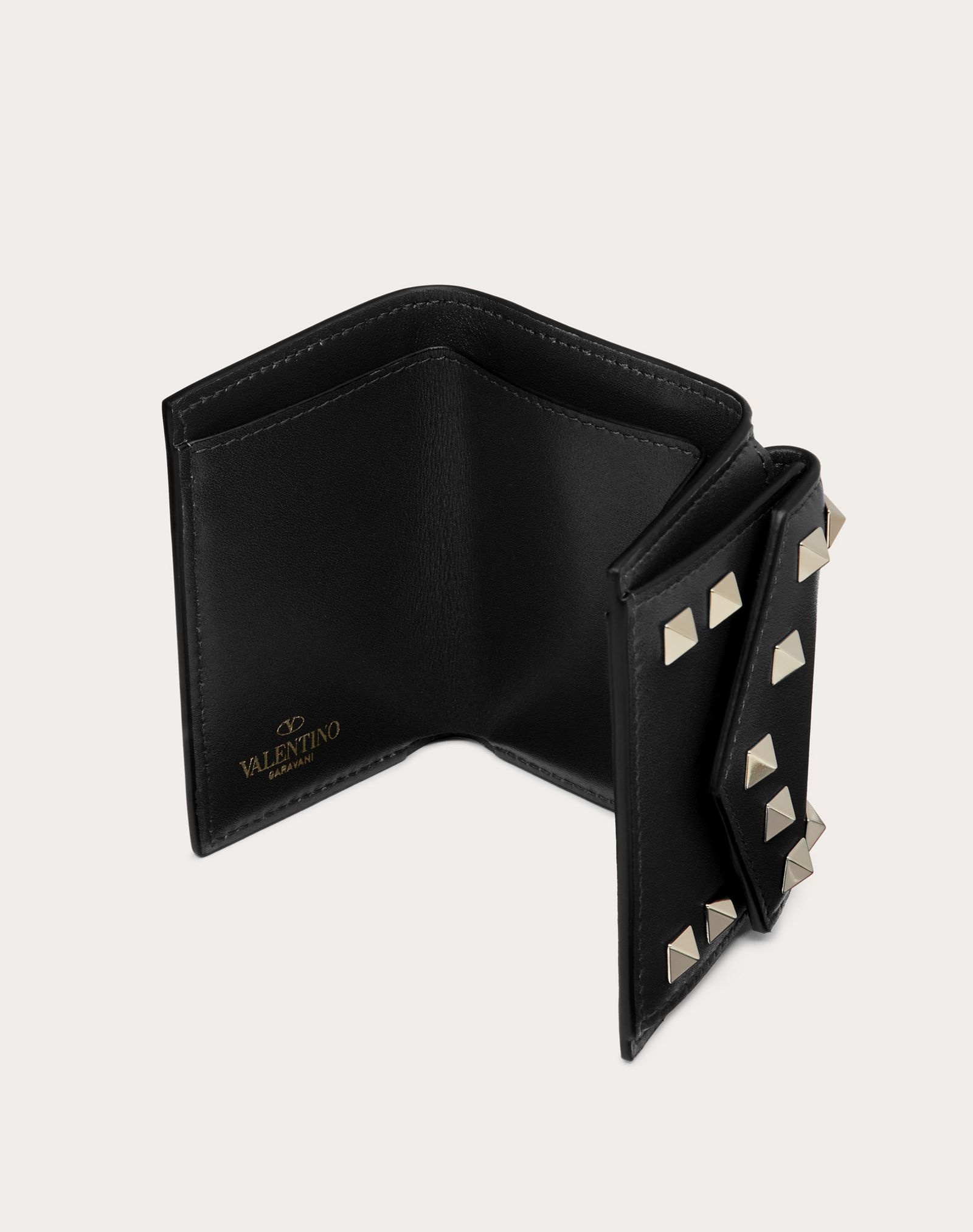 SMALL ROCKSTUD CALFSKIN WALLET - 5