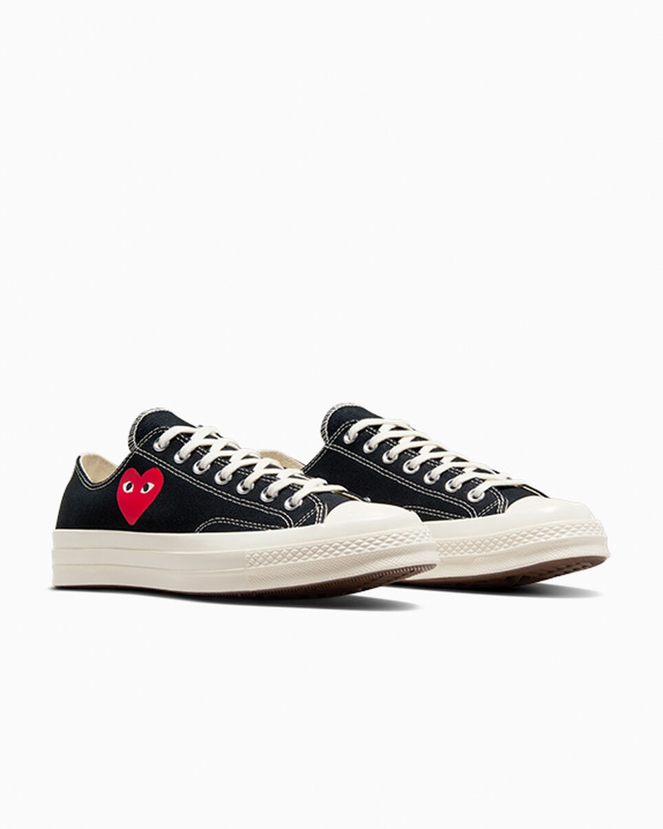 PLAY Comme des Garçons Single Heart Chuck 70 - 4