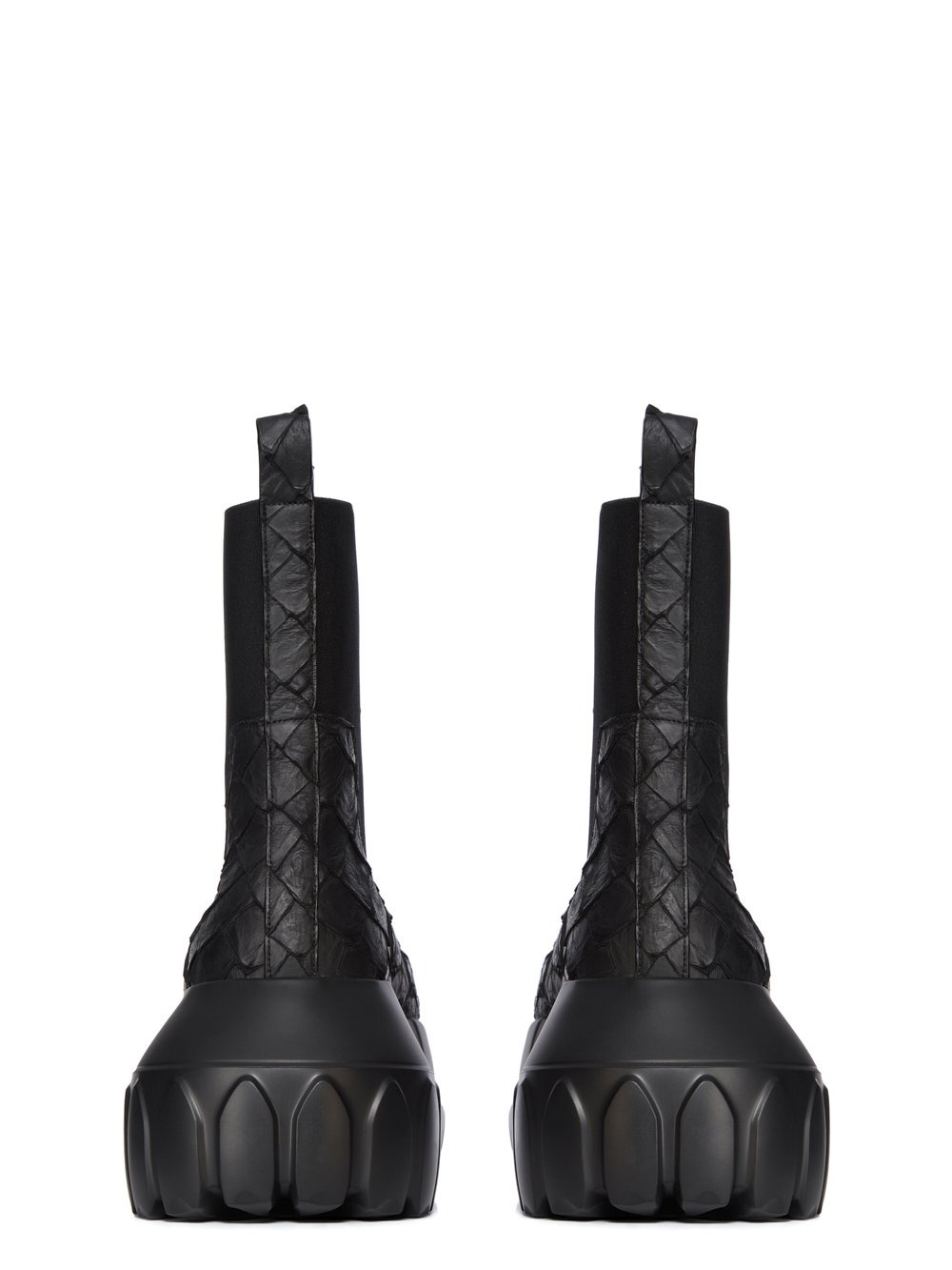 BOOTS - 4