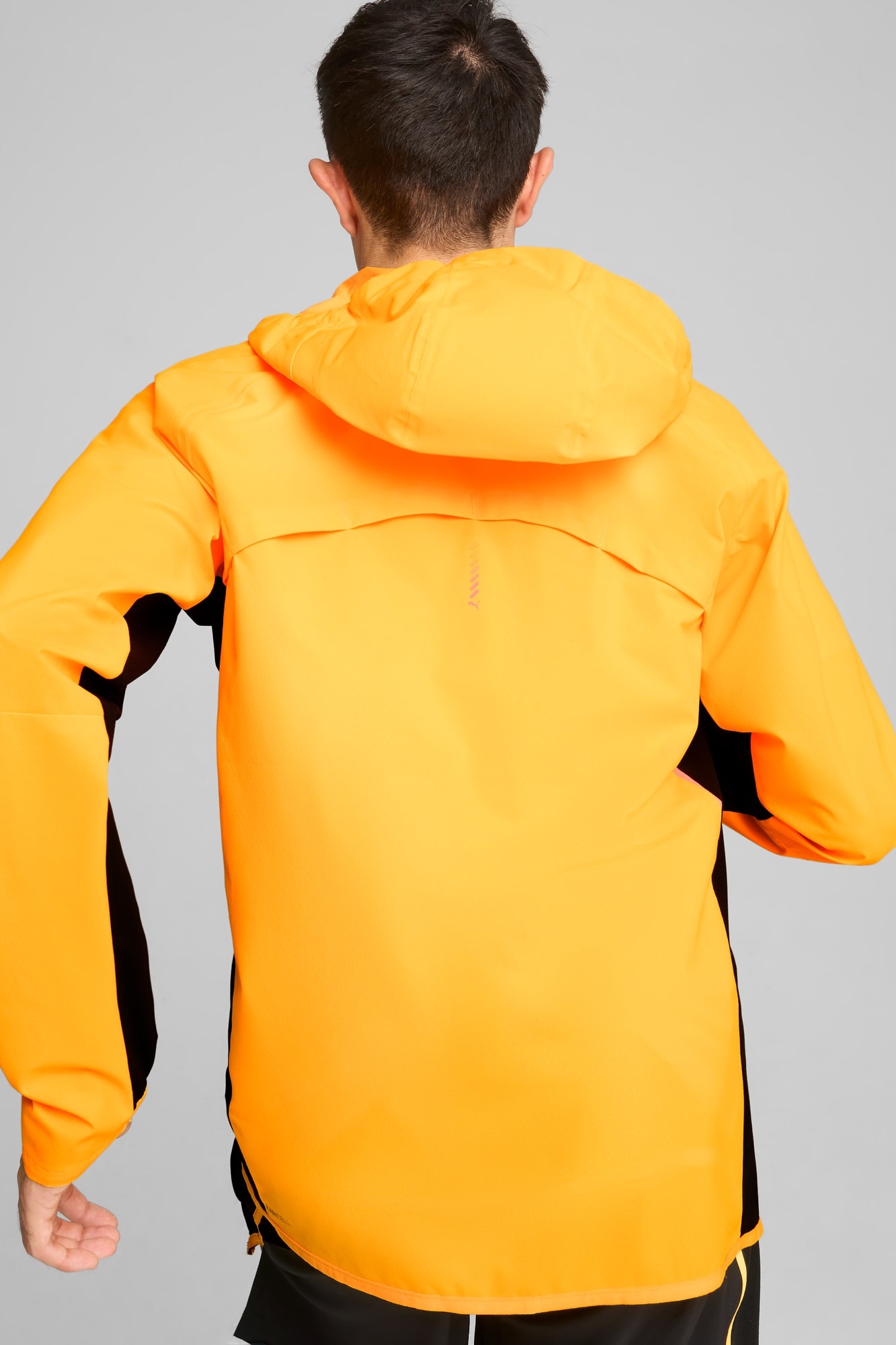 PUMA RUN Men's Rain Jacket - 6