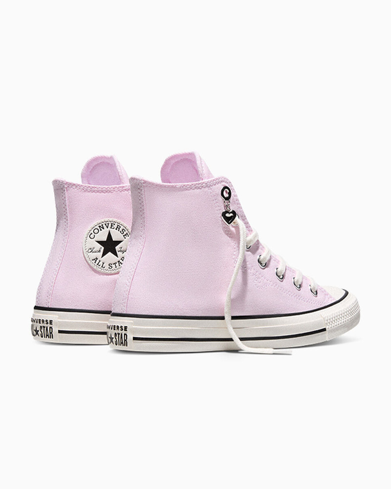 Chuck Taylor All Star Valentine's Day 6