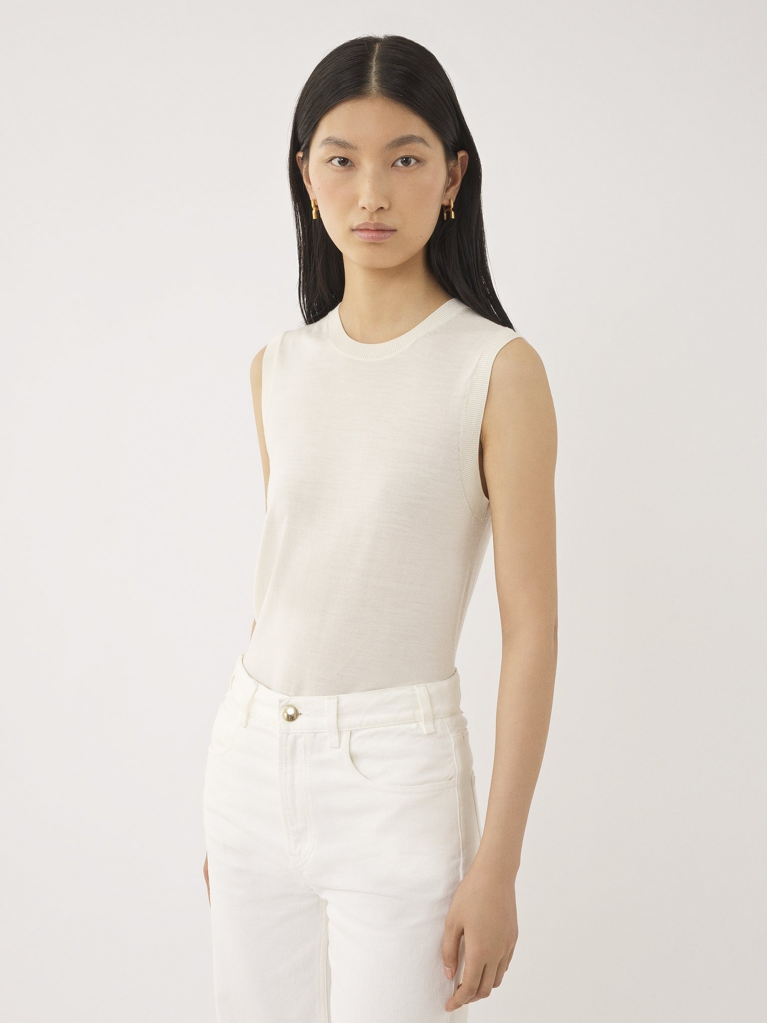 SLEEVELESS SWEATER - 4
