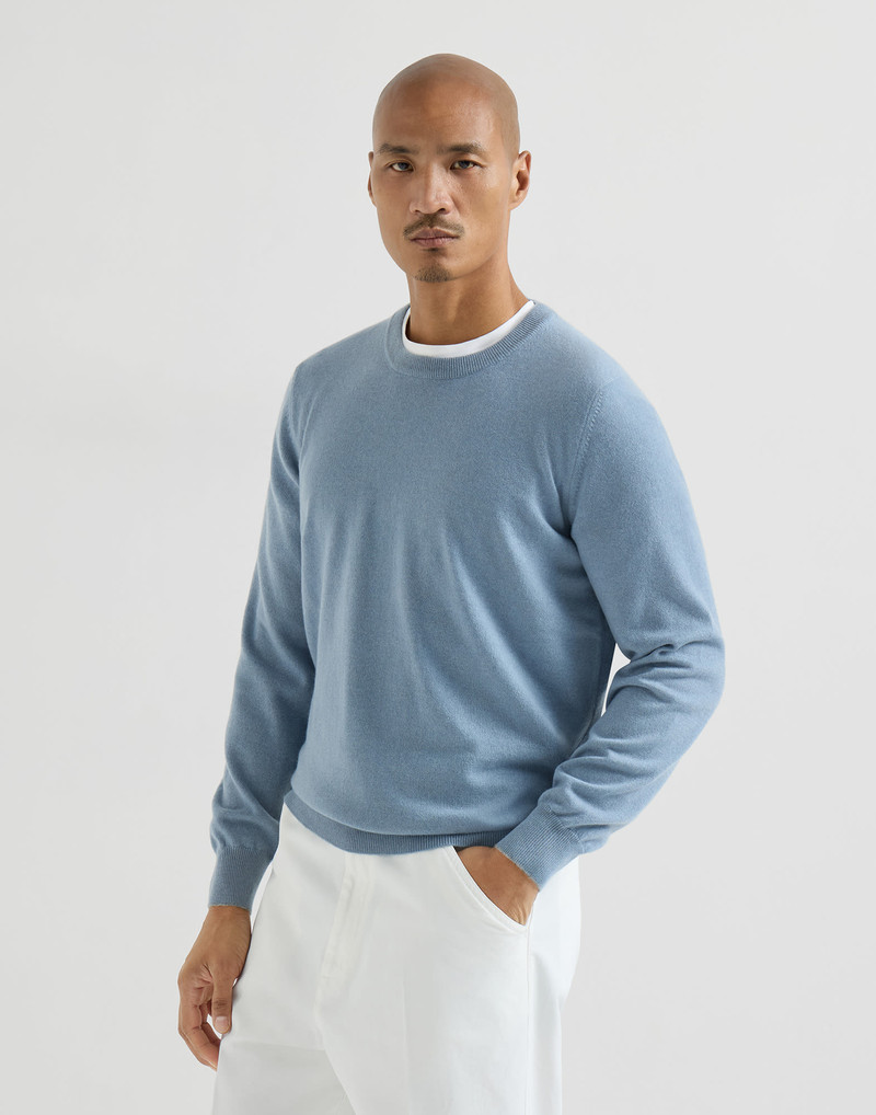 Cashmere sweater 2