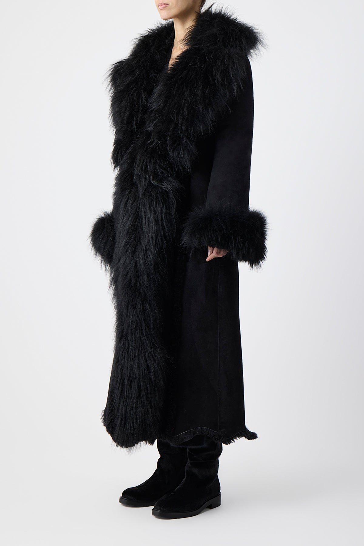 Prufrock Coat in Black Cashmere Shearling - 6