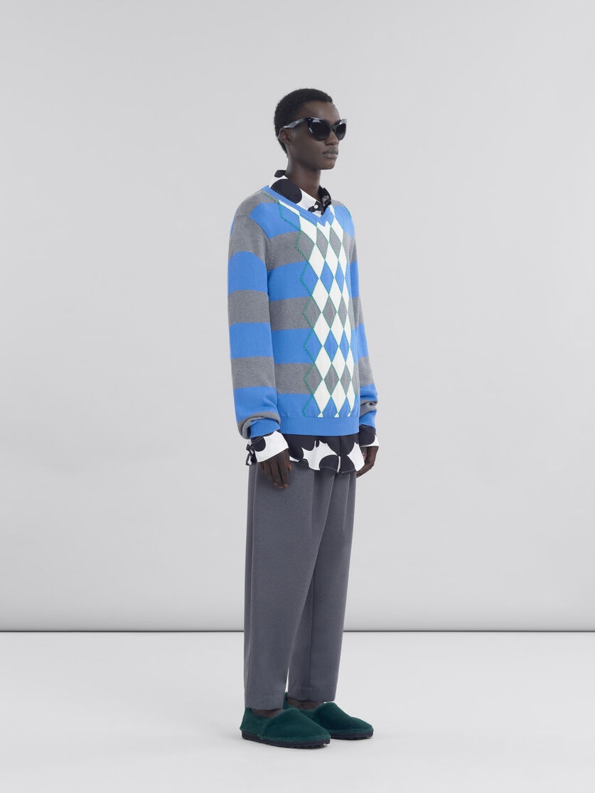 BLUE STRIPE SWEATER WITH ARGYLE MOTIF - 5
