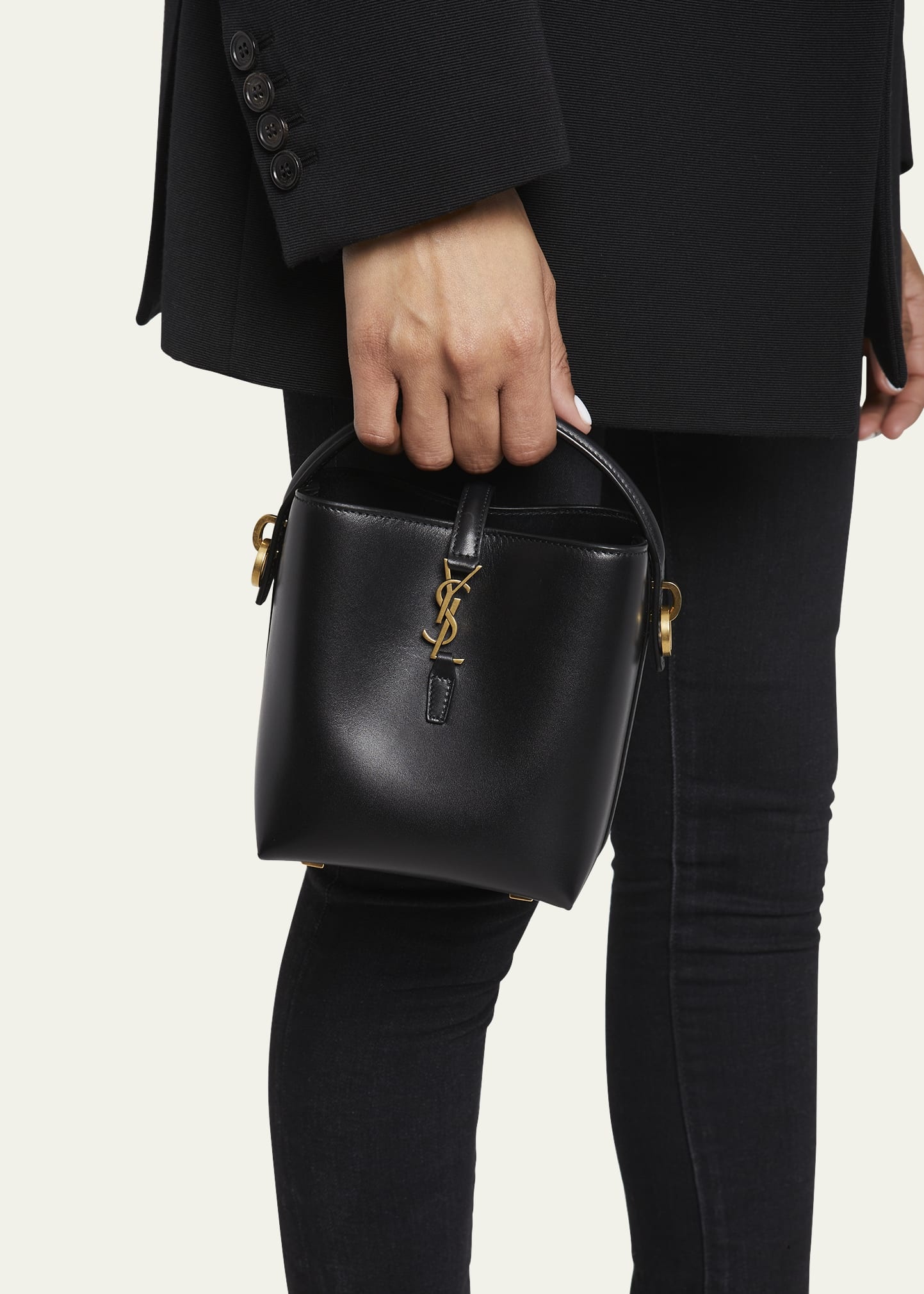 Le 37 Mini Shiny Leather Bucket Bag - 2