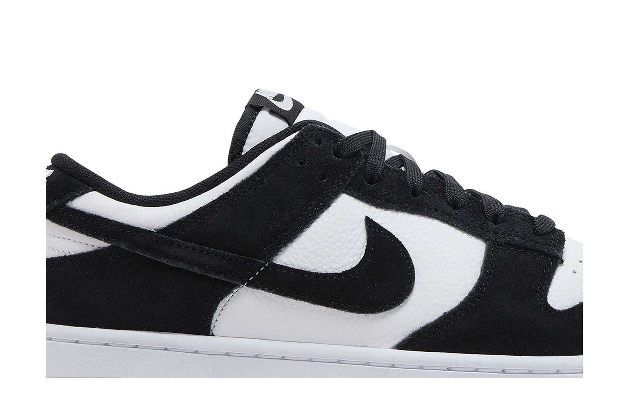 Dunk Low SE 'Suede Panda' - 2