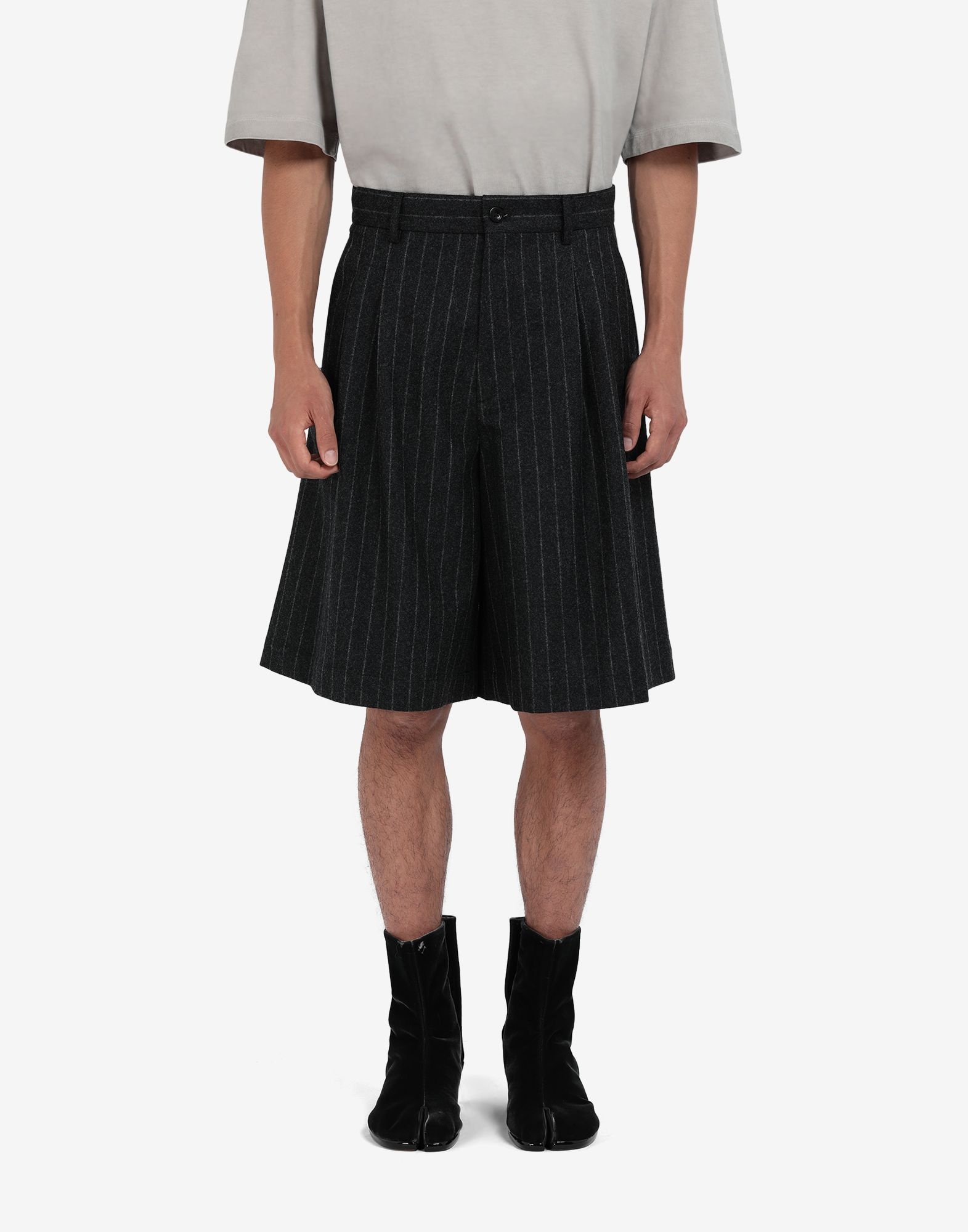 Wide pleated shorts - 5