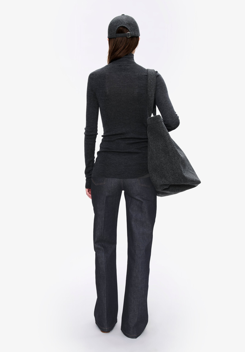 NARROW-RIB TURTLENECK SWEATER 3