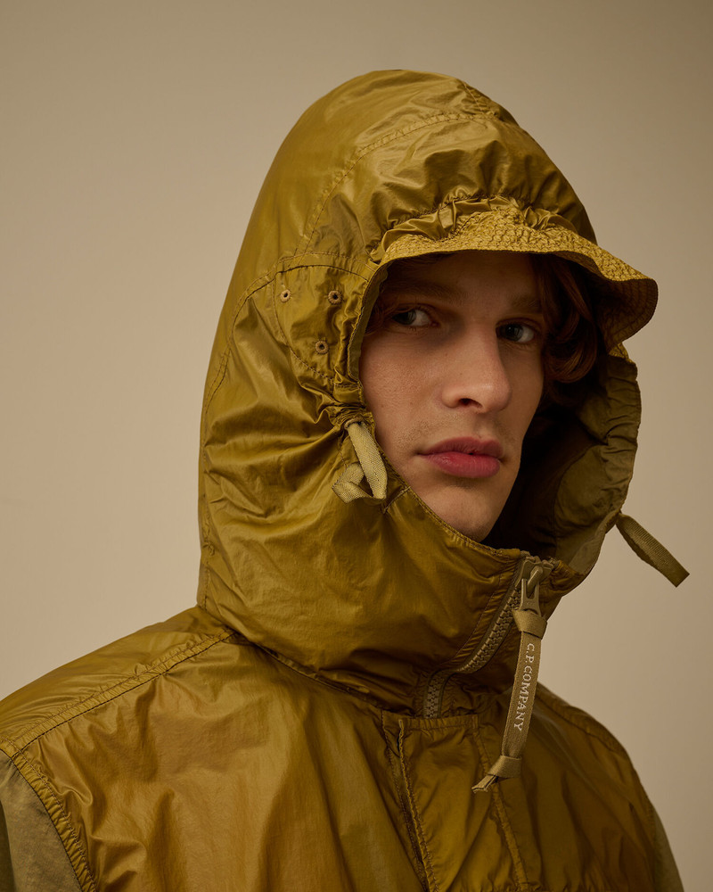 Flatt Nylon Mixed Hooded Lens Jacket 6