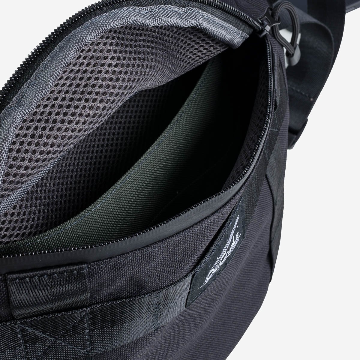 OGL-ORI-XBODY-V2 OGL Originale Tech Material Cross Body Pouch v2 - Black - 5