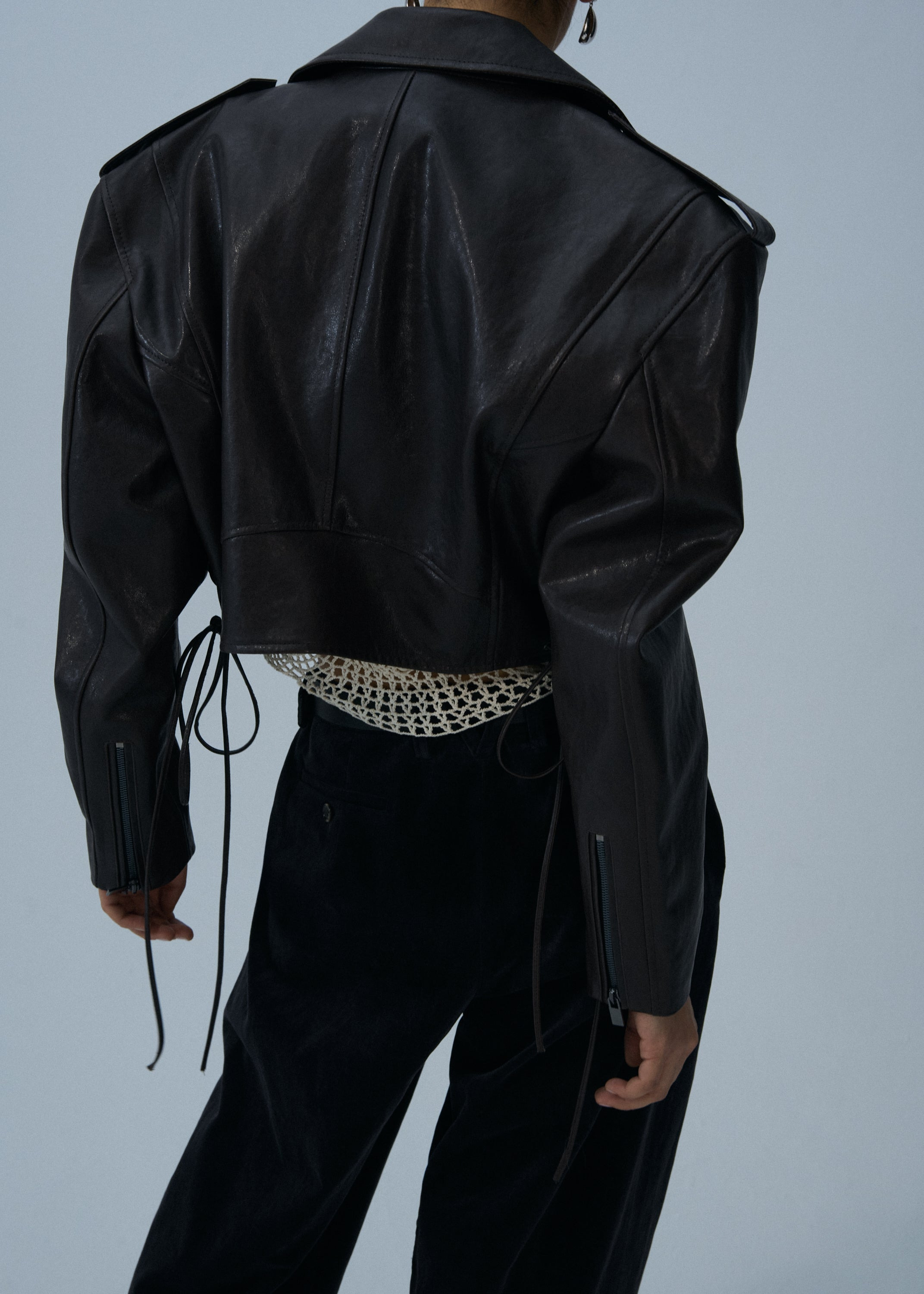 Cropped biker jacket in brown - 4