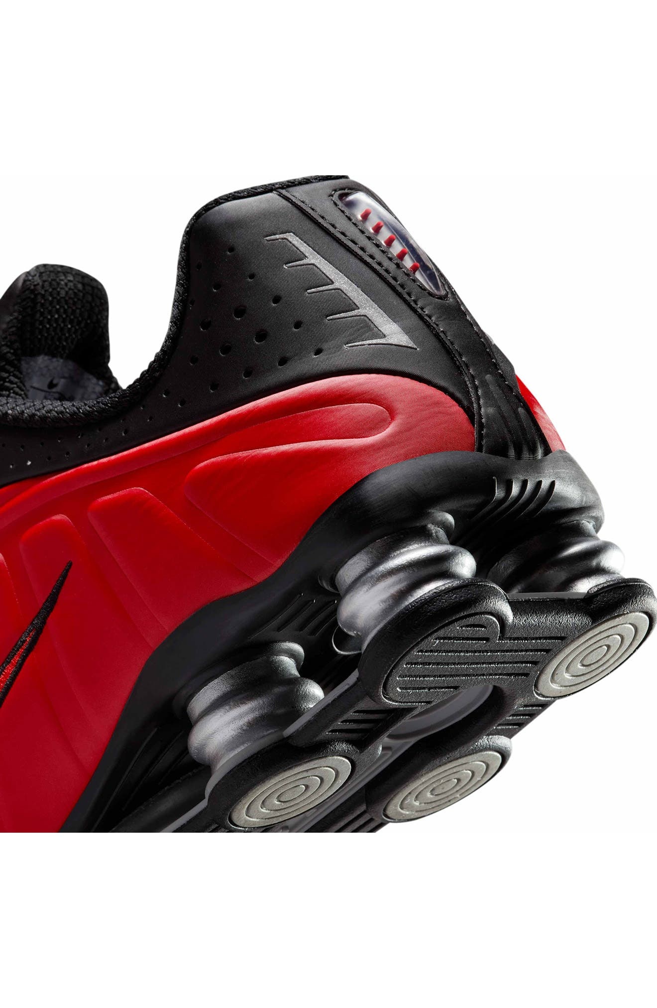 Nike Shox R4 Sneaker in University Red/Black at Nordstrom - 7