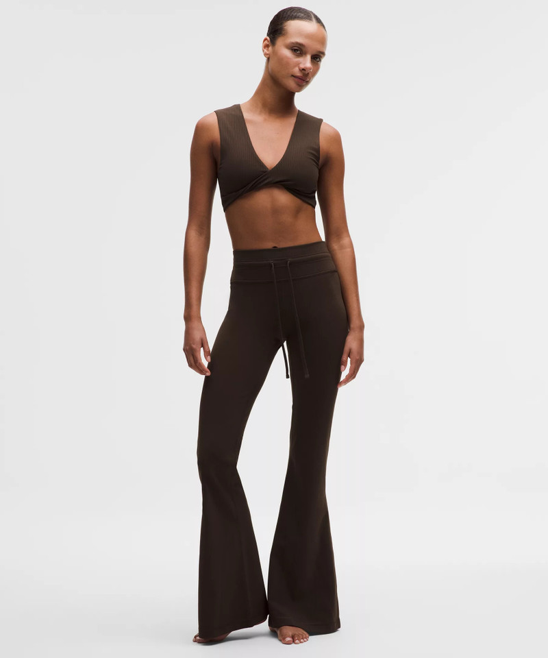 Ribbed Nulu Twist-Front V-Neck Bra *Light Support, B/C Cup 3