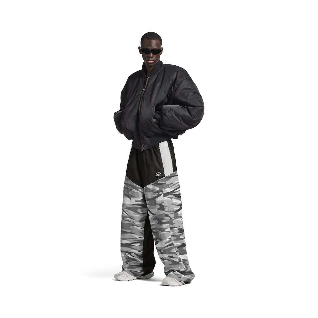 Men's Cut-up Cargo Tracksuit Pants in Black - 2