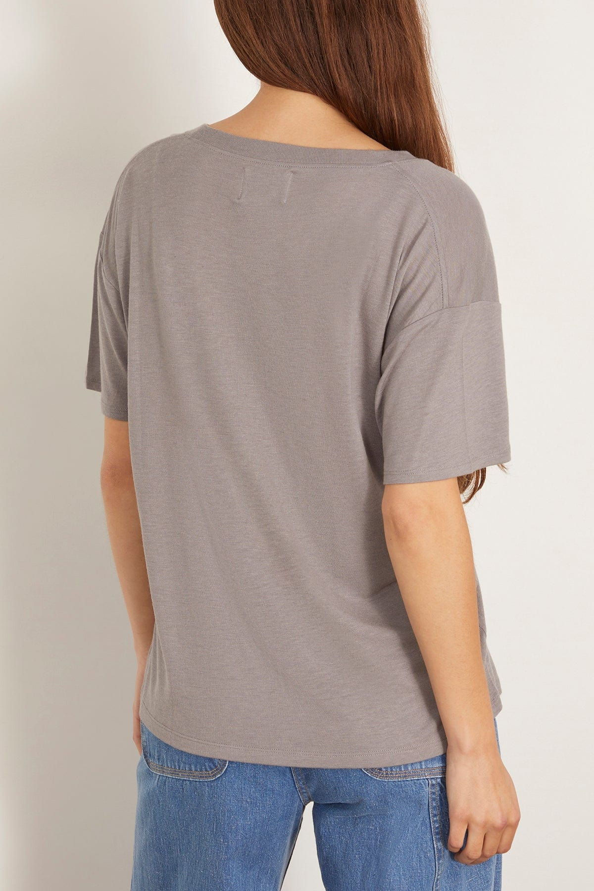 Short Sleeved T-Shirt in Concrete Grey - 5