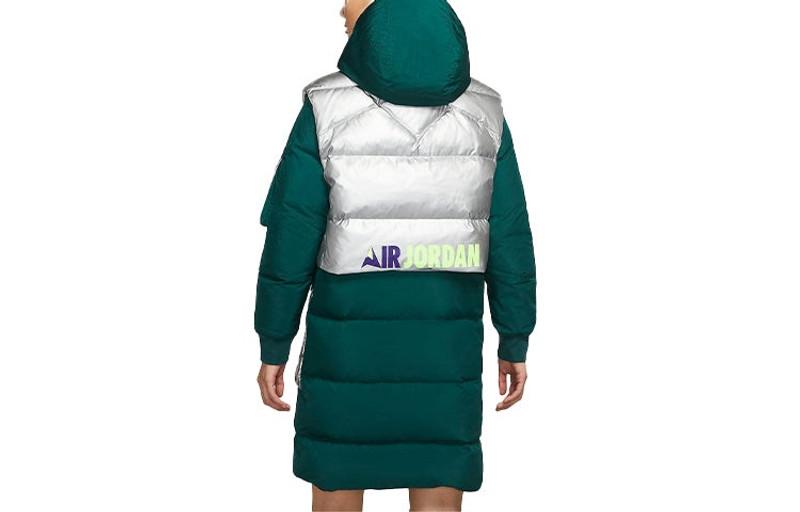 Jordan (WMNS) Air Jordan Winter Utility Jacket 'Green' CV2561-300 outlook