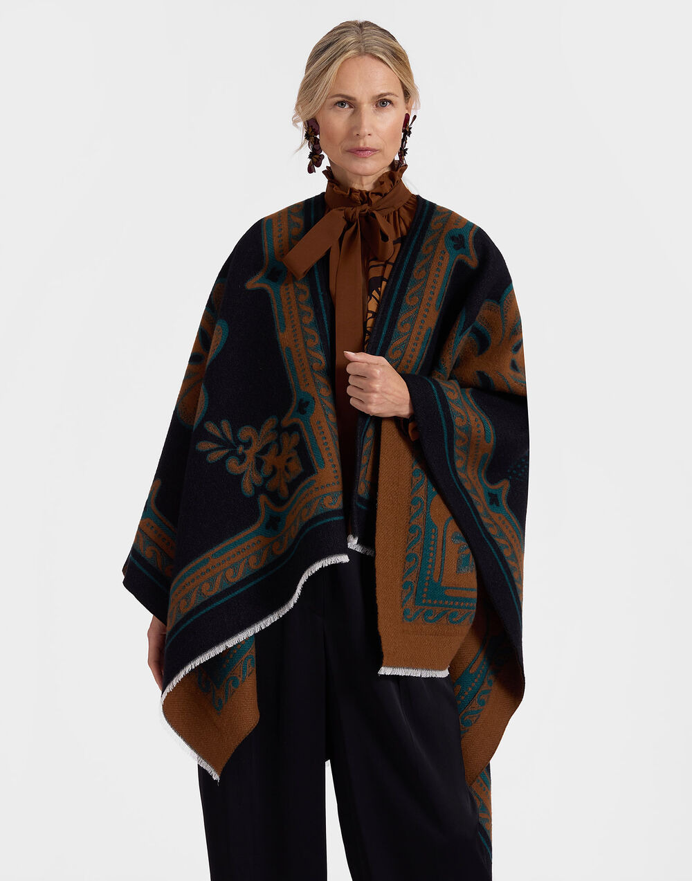 Poncho - 4