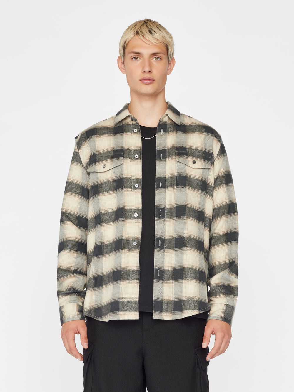 Plaid Flannel Shirt in Noir / Light Beige - 3